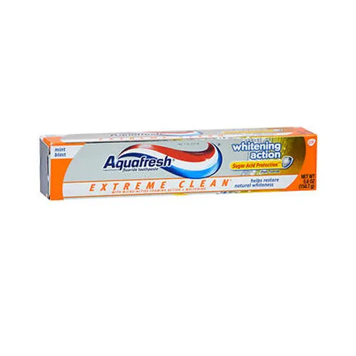 Aquafresh Extreme Clean Whitening Action Tooth Paste 5.6 oz By Aquafresh