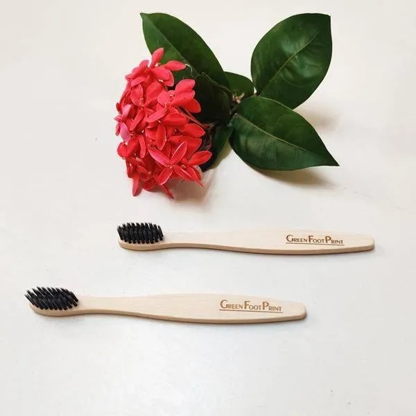 Bamboo Toothbrush - 2 Adults   2 Kids