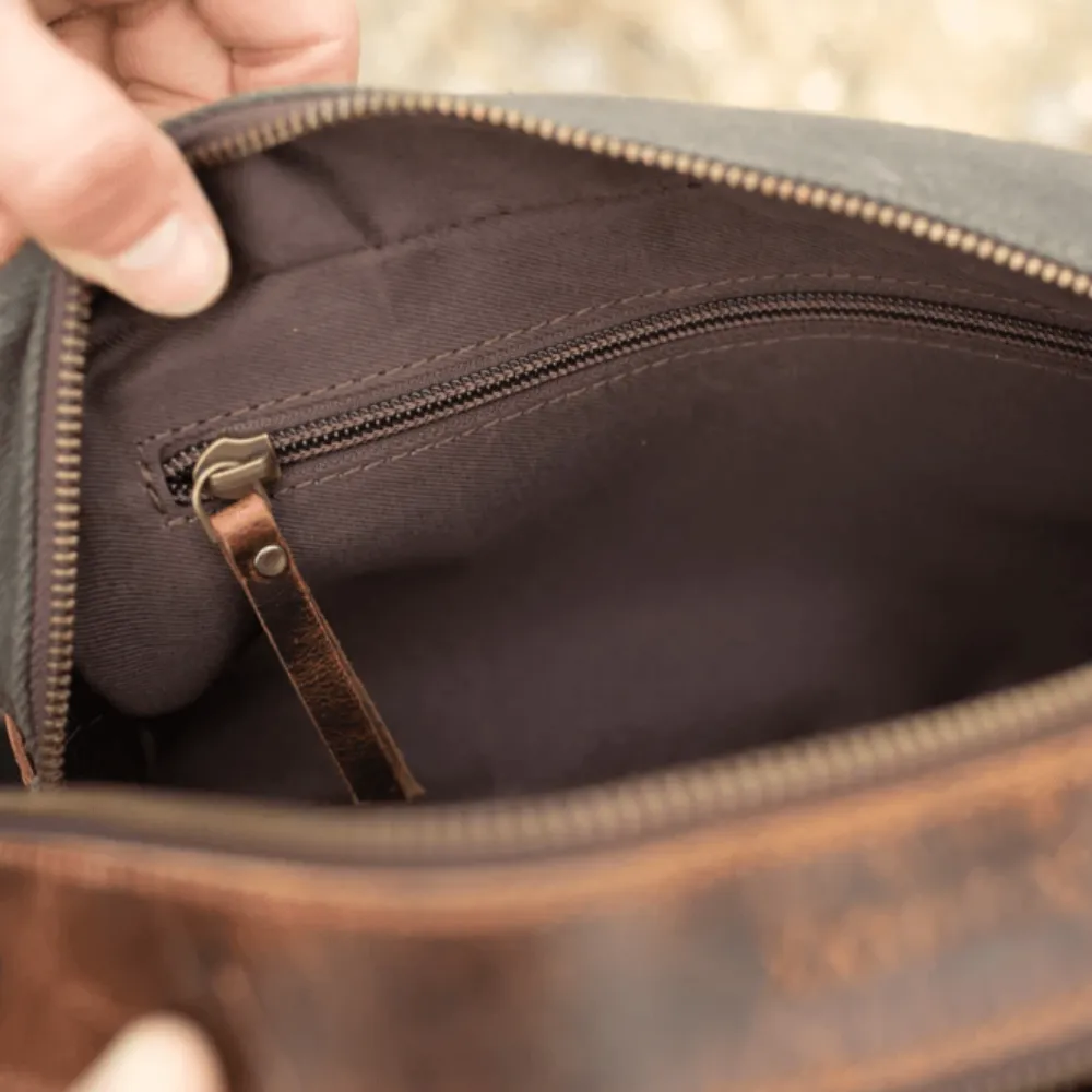 Canvas Dopp Kit