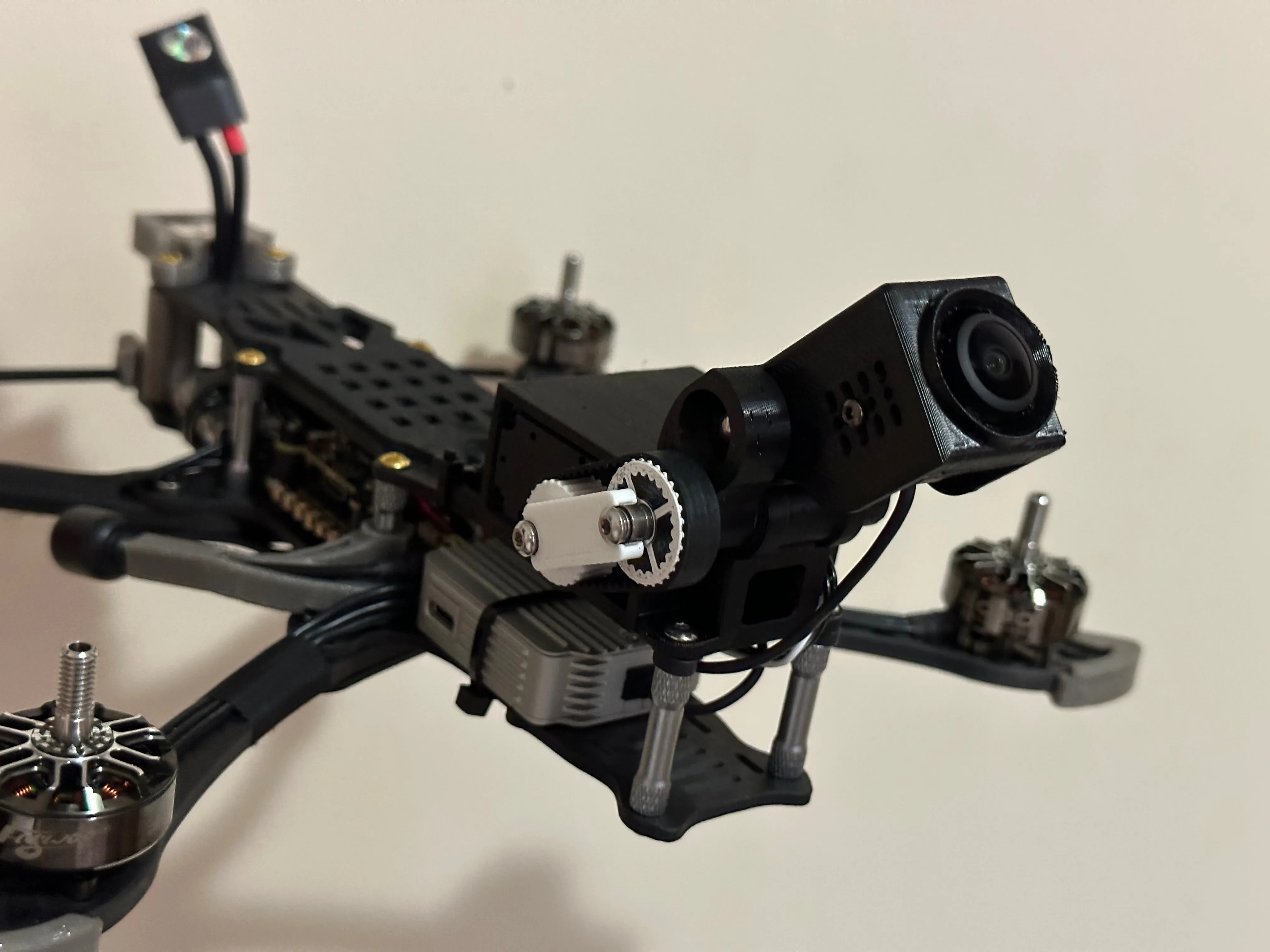 Commission Pro/Basic FPV Tilt Gimbal Design (Timing-Belt/Pushrod)