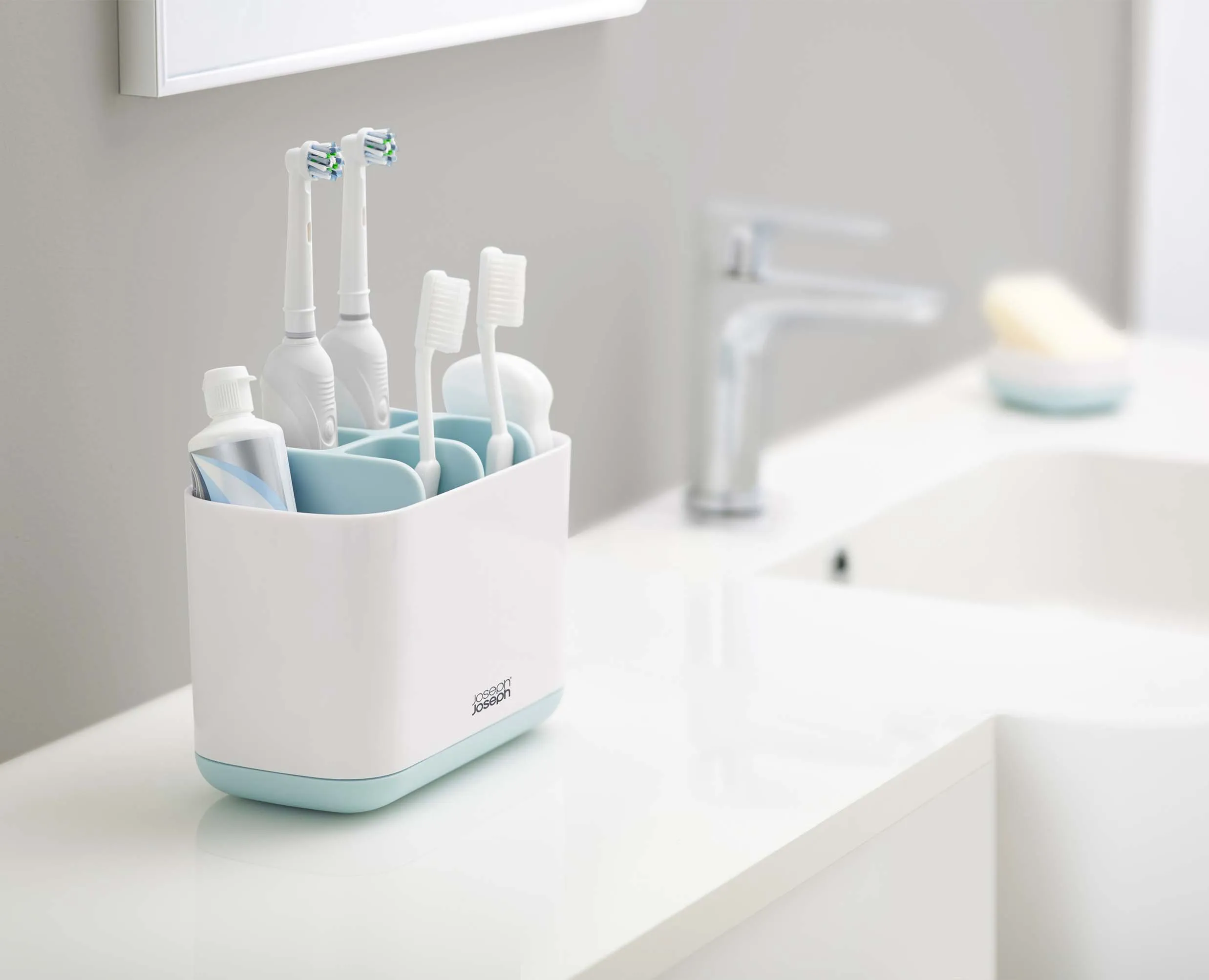 EasyStore™ Large Light Blue Toothbrush Holder