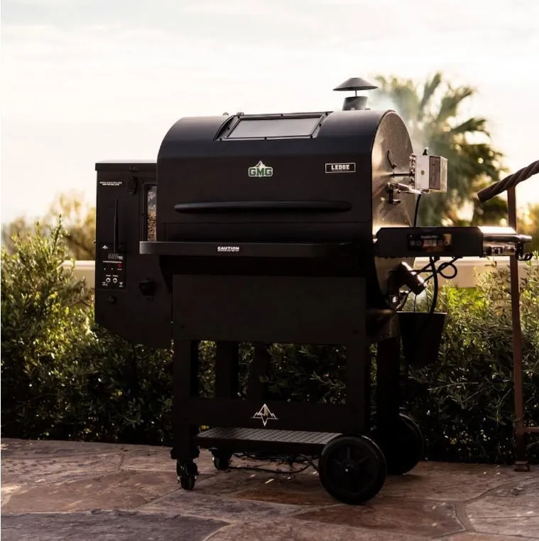 Green Mountain Grills Ledge Prime 2.0 Wi-Fi Controlled Pellet Grill