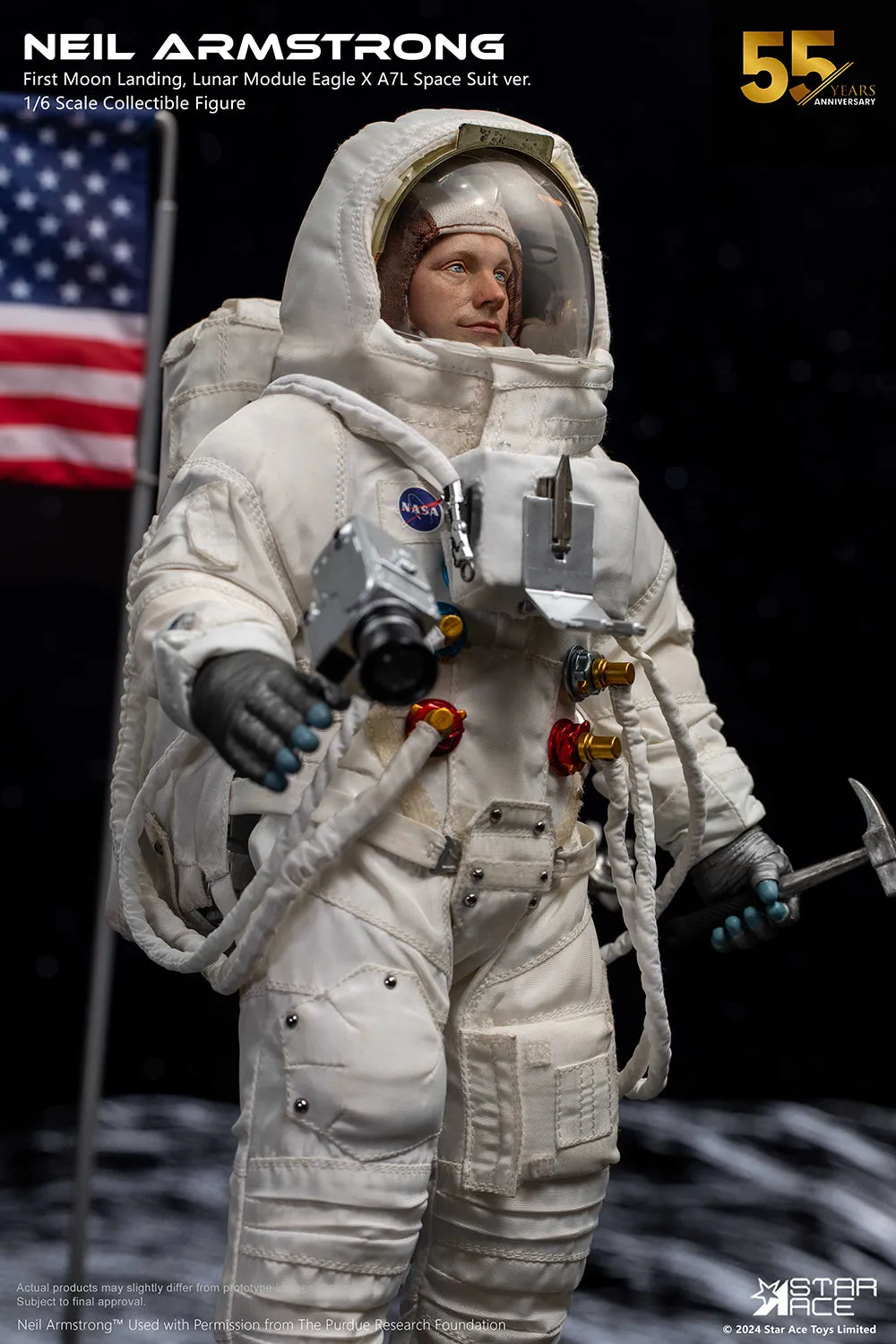 Neil Armstrong Deluxe Sixth Scale Figure