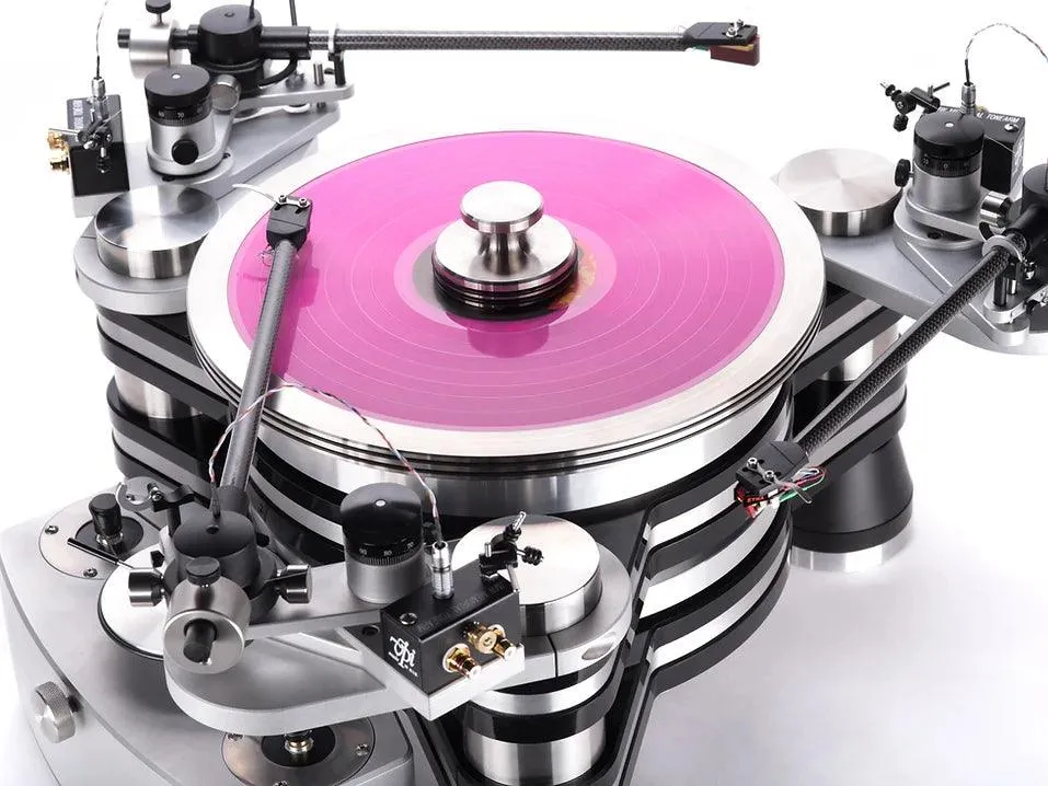 VPI Titan Turntable