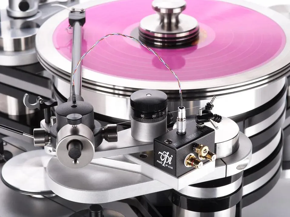 VPI Titan Turntable